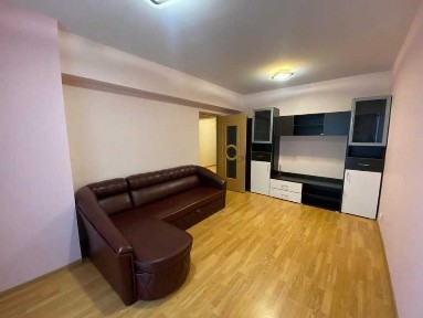 Proprietar, inchiriez ap. decomandat in Bloc Nou, Arena Mall