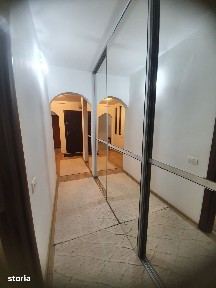 Apartament 3 camere Faleza Nord Reyna 600 euro