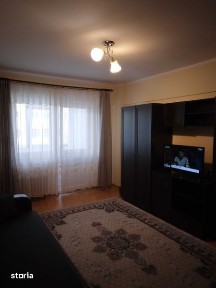 Inchiriez apartament 2 camere, decomandat, ultracentral