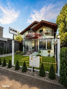 Casă / Vilă Casa cu spatiu comercial Rasnov
