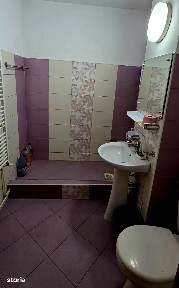 Apartament cu 2 camere în loc. Mizil, zonă centrală