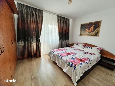 Apartament cu 3 camere decomandate, Plopilor, 78 mp