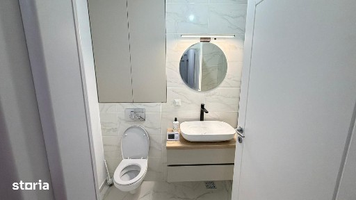 Vând apartament 3 camere| 71 mp | Târgoviște | Langa PARC|Luminos NOU