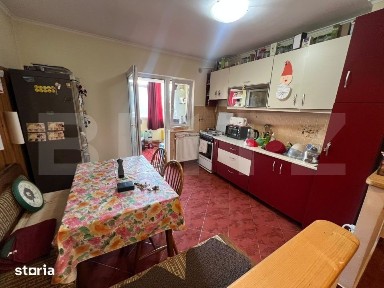 Apartament cu 4 camere, 98 mp, zona Carpati 2
