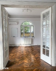 Parter Spatiu Birouri la Vila/Casa Dacia-Eminescu-Mosior