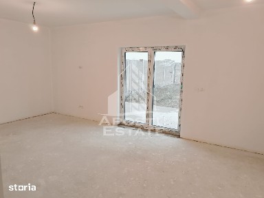 Duplex la cheie,despartit,4 camere Giarmata Mare