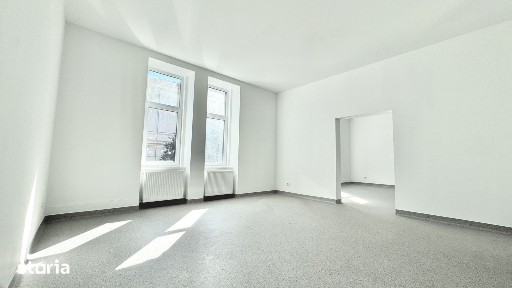 Inchiriez spatiu 100mp utili, zona centrala Arad, proprietar, pt firme