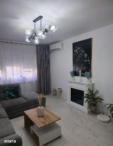 Apartament 4 camere decomadat