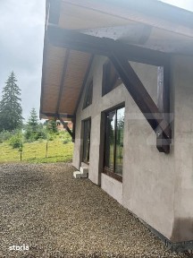 Casa individuala de vanzare, 100 mp, teren, 813 mp, zona Piatra Fantan