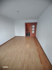 Apartament 2 camere etaj 2 str dealului