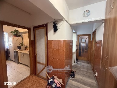 2 CAM GALATA BULEVARD, ET 1, DECOMANDAT, 2 BALCOANE