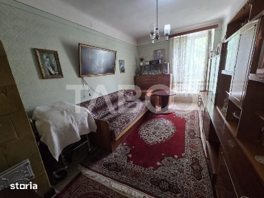 Apartament 2 camere semidecomandat 42 mp utili etajul 1 zona Negoiu