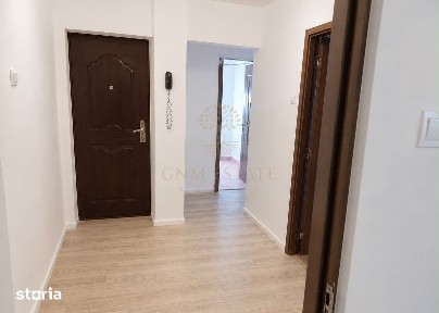 Apartament 3 camere 2 bai etaj 1/8 bloc 1981 / Liviu Rebreanu