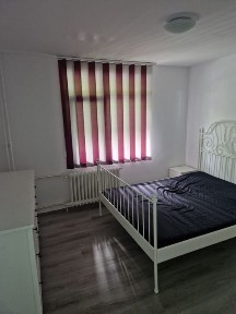Inchiriez apartament 2 camere pe strada Secuilor la 2 min de mers pe jos pana la metrou piata Sudului