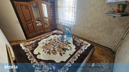 Apartament 3 camere, Piata Republicii, din data de 1 Septembrie