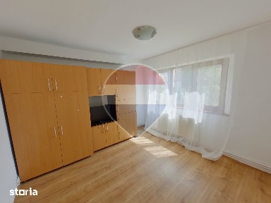 Apartament cu 2 camere de închiriat - Bulevardul Independenței