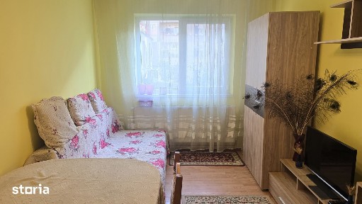 Inchiriez apartament cu 2 camere in Deva, zona Dacia, etaj 1