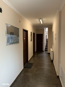 Birou 26 mp, 2 incaperi, mansarda, ultracentral, nemobilat.