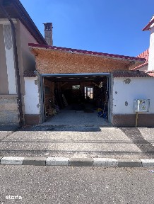 Casă individuală de vânzare în Râșnov teren 682 mp, garaj, foișor.