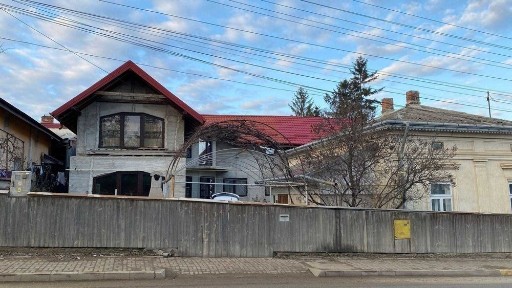 Vând Proprietate - Oportunitate de Investiție & Business în Botoșani