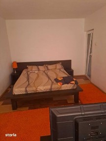 Inchiriez apartament 2 camere,zona mall