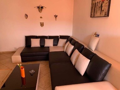 Inchiriez apartament 3 camere 1 Mai Sara-Facultatea de Medicina