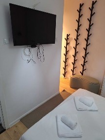 Vând garsoniera in zona Piata Alba-Iulia