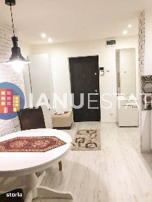 Timpuri Noi 10' Metrou Piata Unirii Nerva Traian Renovat PetFriendly