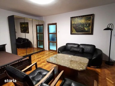 Garsoniera decomandata | Unirii | 2 balcoane | Metrou Piata Unirii 4'