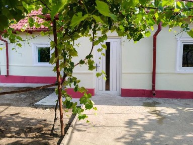 Casa de vînzare.