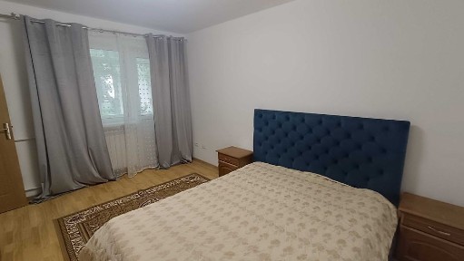 Inchiriez apartament cu 2camere