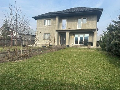 Proprietate Dorohoi, casa si teren