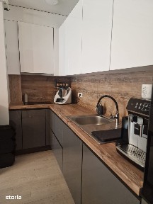 Proprietar! Apartament cu 2 camere, 2 locuri de parcare