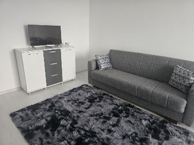 Închiriez Apartament Complex Nou de Lux în Otopeni