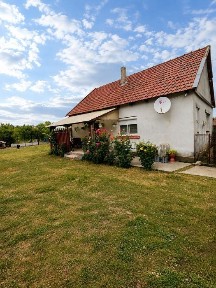 Casă mobilată + teren 1.336 m², Gurbediu, Bihor - locuibilă imediat