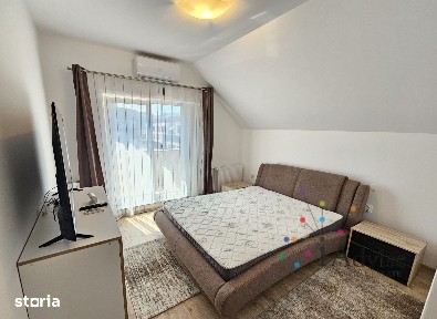 Apartament 2 camere etaj 2/2 în casa tip vila, Brasov - Tractorul