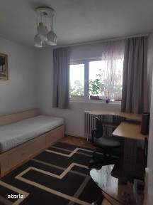 Camera de inchiriat pentru o studenta, zona UMFST