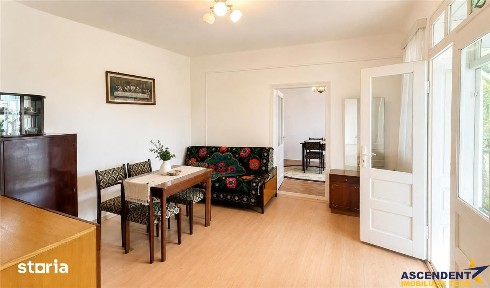 Casa 3 camere, cota teren 446 mp, garaj, terasa, pivnita, Unirii, Targ