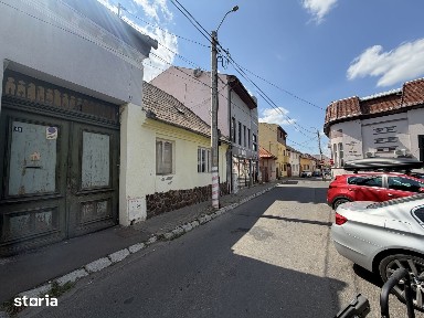 Spatiu comercial de inchiriat langa MISAKI / GLOW ARTIST SALON