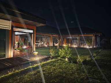 DOMENIU-VILĂ SMART-LUXURY (9.000 mp) construcție 2021 - DN1 - E60 Copăceni - Cluj monitorizat video+contract firmă de pază