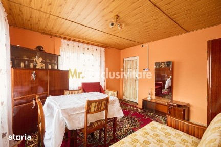 Casa individuala Leresti la strada principala+ teren 831 mp, utilitat