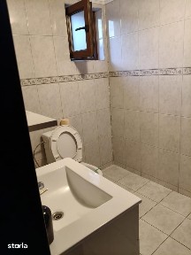 Vila Chitila Gara- 3 apt cu intrari separate -cu centrala
