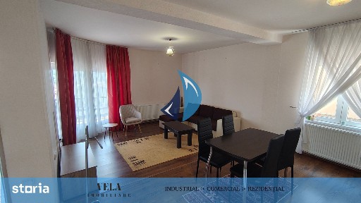 Casa 4 camere singur in curte, garaj cu acces strada, zona Livezeni