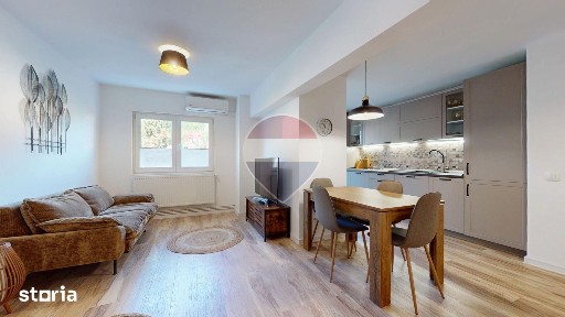 Apartament 3 camere Răcădău Brașov, prima închiriere, vedere Tâmpa