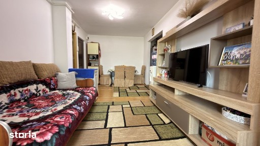 Apartament 2 camere decomandate transformat in 3 de vanzare in km 4-5