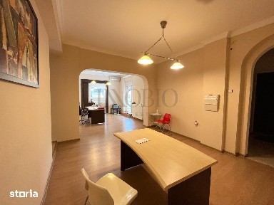 Apartament elegant cu 3 camere și cameră de serviciu | Ultracentral