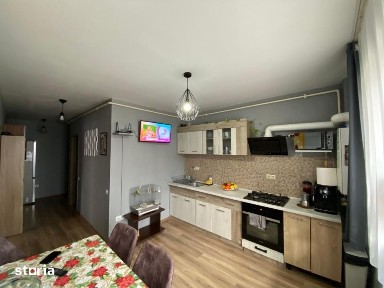 Apartament 2 camere decomandate, parter, 48 mp, parcare cu CF