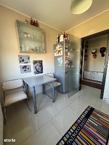Apartament 2 camere de vânzare - mobilat și utilat