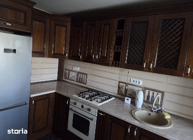 Apartament 3 camere Nicolina, 83 metri, etaj 4 Cod:162595