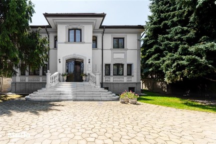 De Vanzare Vila Impunatoare | Iancu Nicolae | Teren 1600mp | Piscina